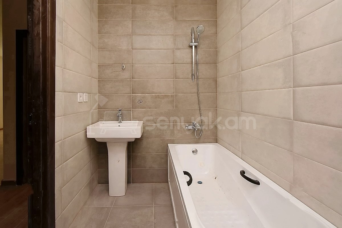 2 Սենյականոց Բնակարան Նորակառույցում, 70քմ, 9/15 հարկ, Կապիտալ Վերանորոգված