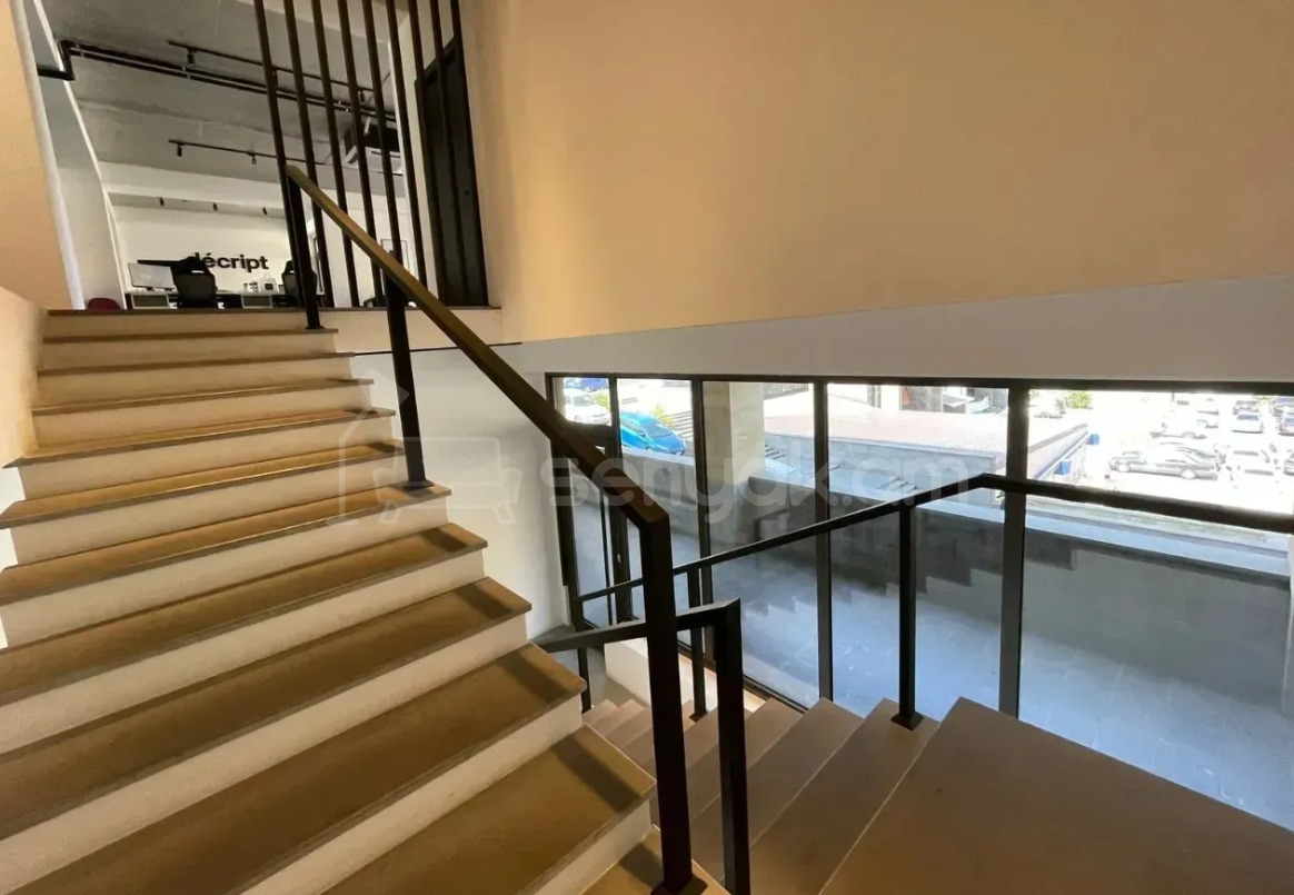 Օֆիսային Տարածք, 310քմ