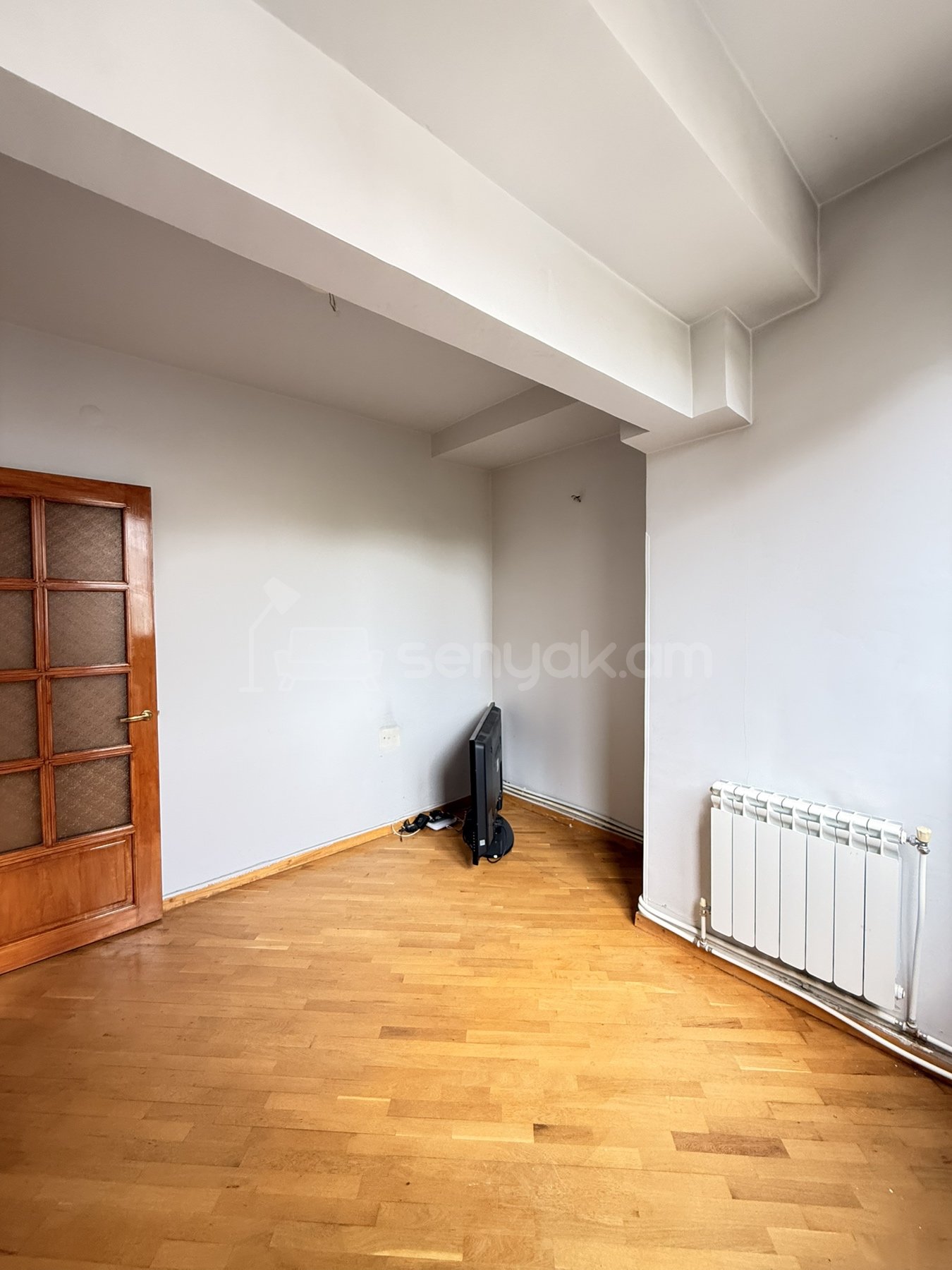 3 Սենյականոց Բնակարան, 76քմ, 4/12 հարկ, Կապիտալ Վերանորոգված