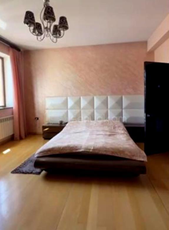 4 Սենյականոց Շքեղ Առանձնատուն, 650քմ, Լողավազանով