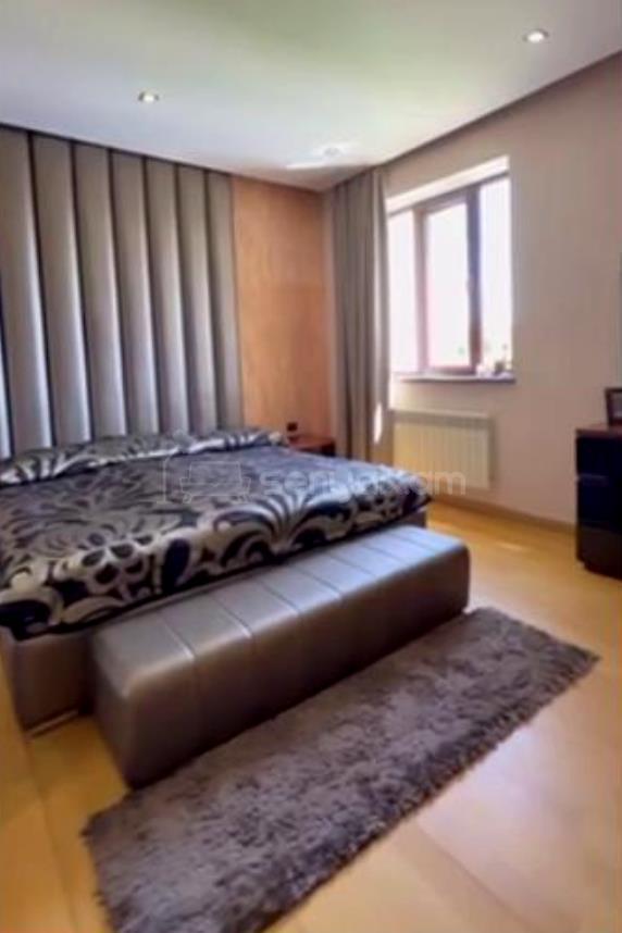 4 Սենյականոց Շքեղ Առանձնատուն, 650քմ, Լողավազանով