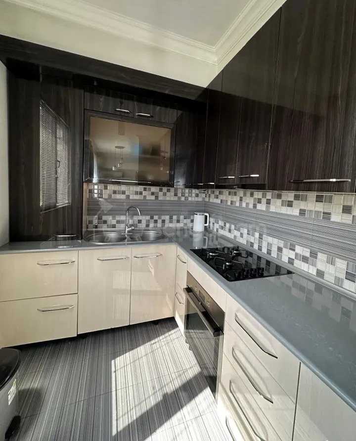 3 Սենյականոց Բնակարան, 74քմ, 5/10 հարկ, Կապիտալ Վերանորոգված