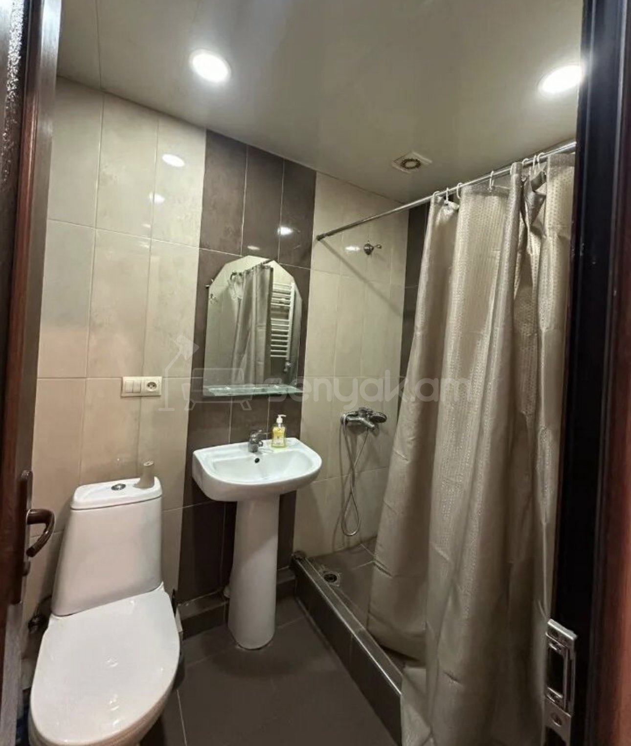 3 Սենյականոց Բնակարան, 78քմ, 2/5 հարկ, Կապիտալ Վերանորոգված, Մասամբ Կահավորված, Արևկող