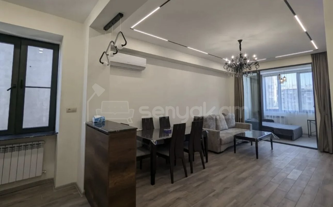 2 Սենյականոց Բնակարան, 75քմ, 5/8 հարկ, Դիզայներական Վերանորոգված, Կահավորված, Արևկող