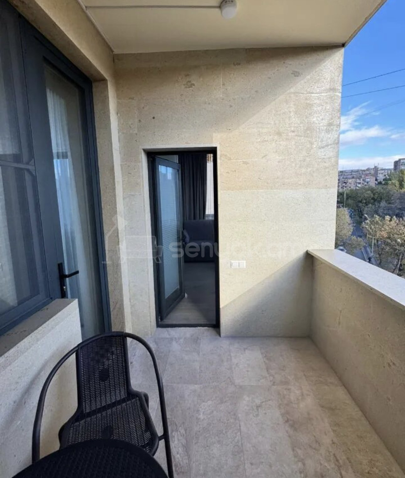 2 Սենյականոց Բնակարան, 75քմ, 5/8 հարկ, Դիզայներական Վերանորոգված, Կահավորված, Արևկող