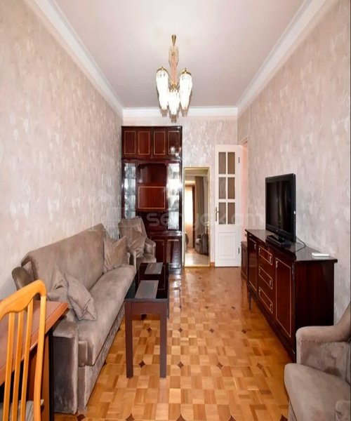 1 Սենյականոց Բնակարան Քարե Շենքում, 40քմ, 4/5 հարկ, Կապիտալ Վերանորոգված, Կահավորված, Արևկող