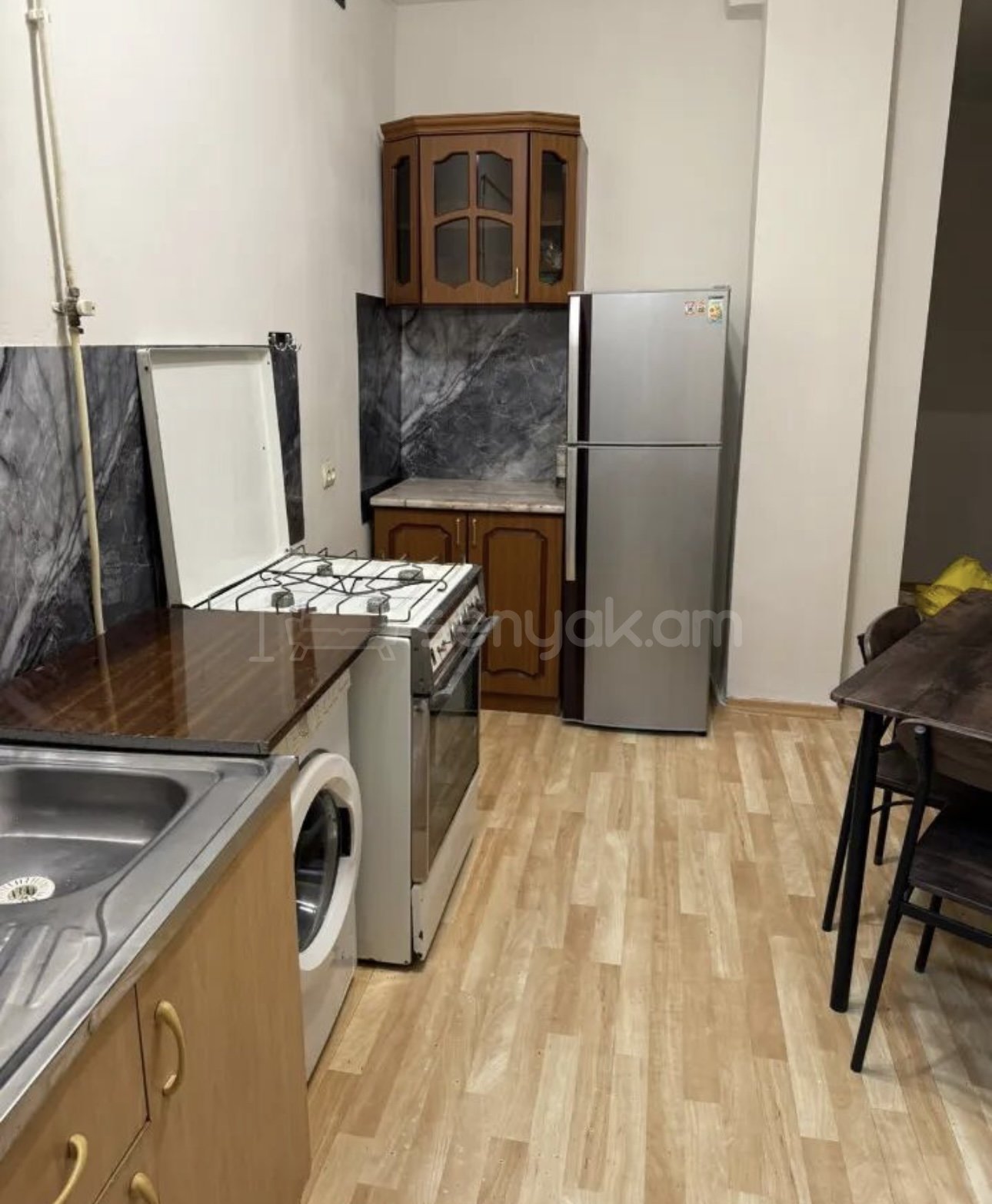 1 Սենյականոց Բնակարան, 48քմ, 9/12 հարկ, Կոսմետիկ Վերանորոգված, Կահավորված, Արևկող