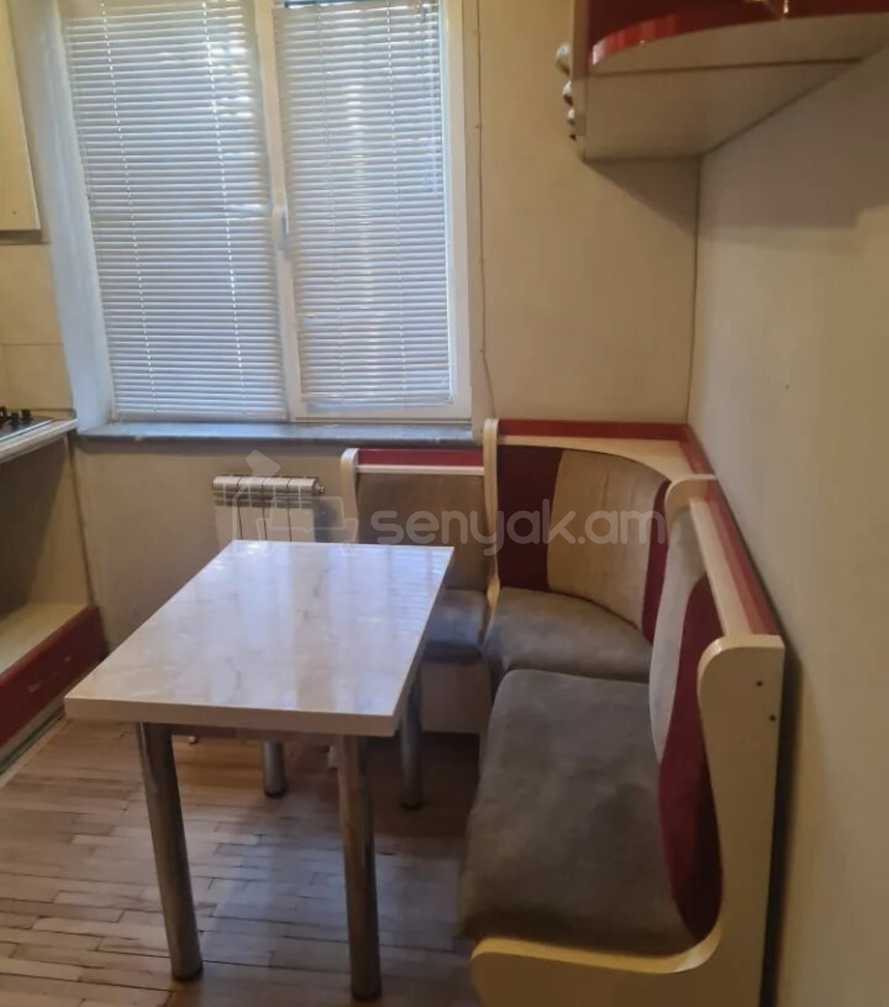 2 Սենյականոց Բնակարան, 68քմ, 1/4 հարկ, Դիզայներական Վերանորոգված, Կահավորված, Արևկող