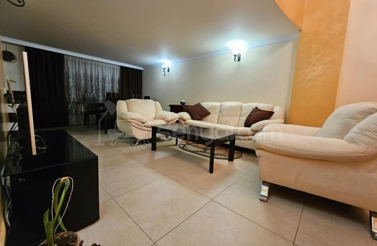 3 Սենյականոց Բնակարան, 90քմ, 3/5 հարկ, Դիզայներական Վերանորոգված, Կահավորված