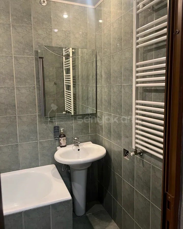 3 Սենյականոց Բնակարան, 74քմ, 8/9 հարկ, Կապիտալ Վերանորոգված