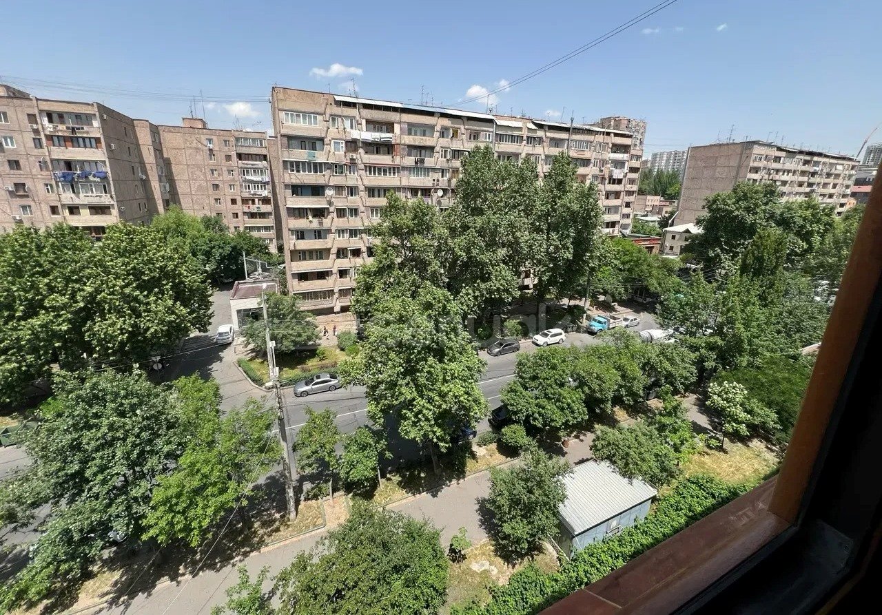 3 Սենյականոց Բնակարան, 74քմ, 8/9 հարկ, Կապիտալ Վերանորոգված