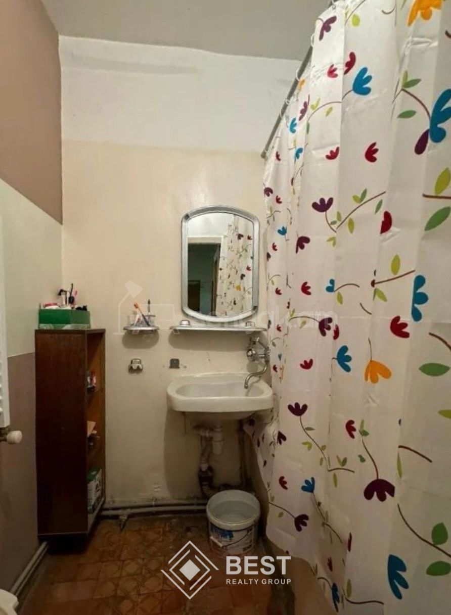 3 Սենյականոց Բնակարան, 73քմ, 2/9 հարկ, Կոսմետիկ Վերանորոգված