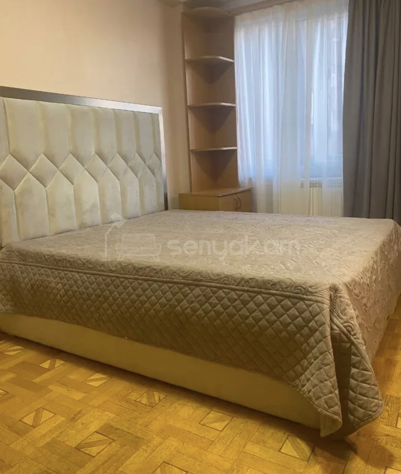 2 Սենյականոց Բնակարան, 77քմ, 7/16 հարկ, Դիզայներական Վերանորոգված, Կահավորված, Արևկող