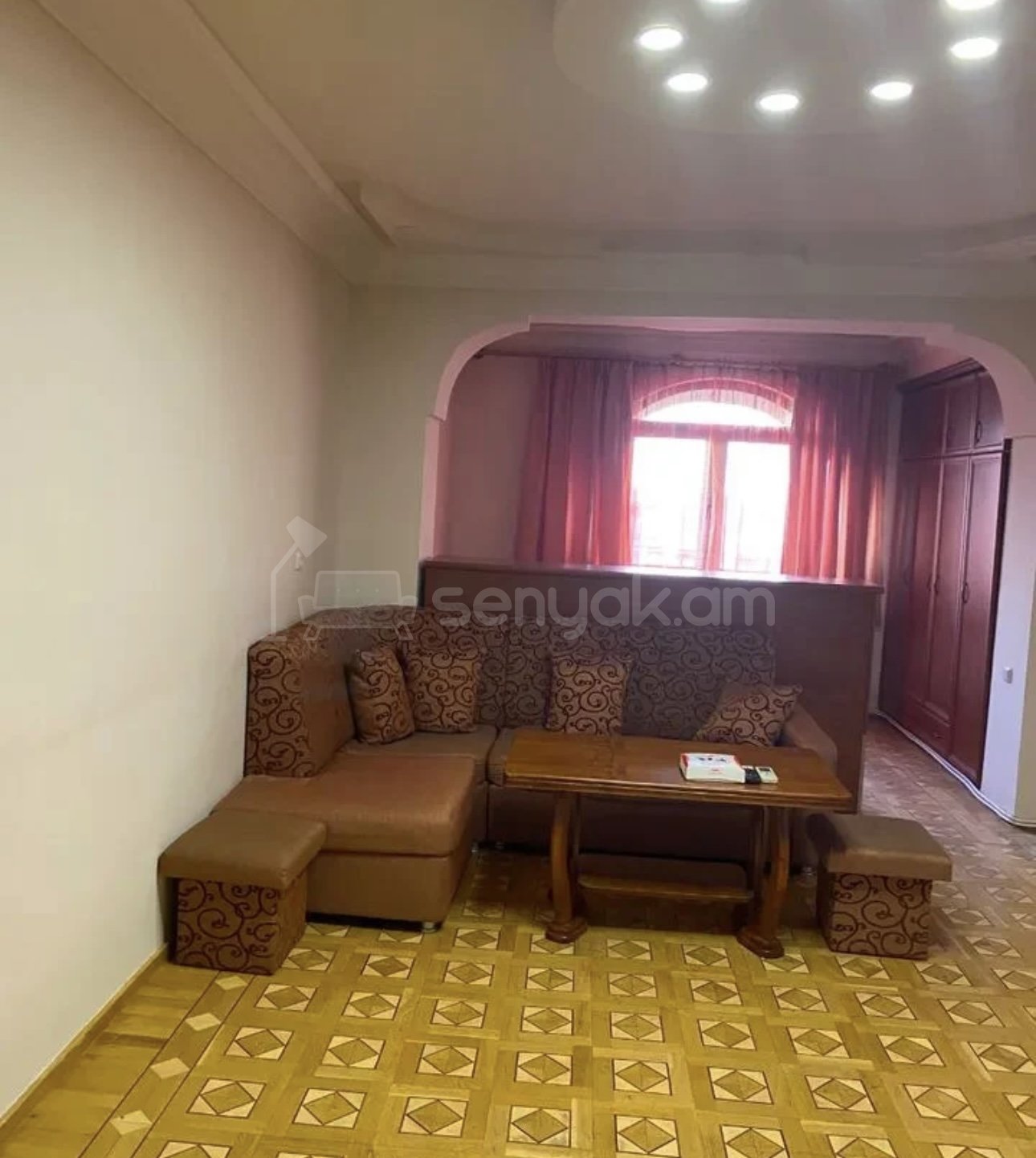 2 Սենյականոց Բնակարան, 77քմ, 7/16 հարկ, Դիզայներական Վերանորոգված, Կահավորված, Արևկող