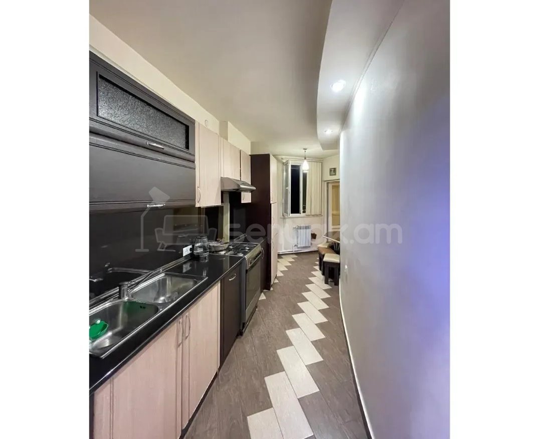 4 Սենյականոց Բնակարան, 95քմ, 10/16 հարկ, Կապիտալ Վերանորոգված