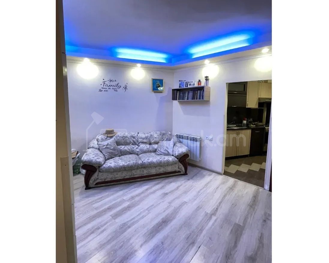 4 Սենյականոց Բնակարան, 95քմ, 10/16 հարկ, Կապիտալ Վերանորոգված