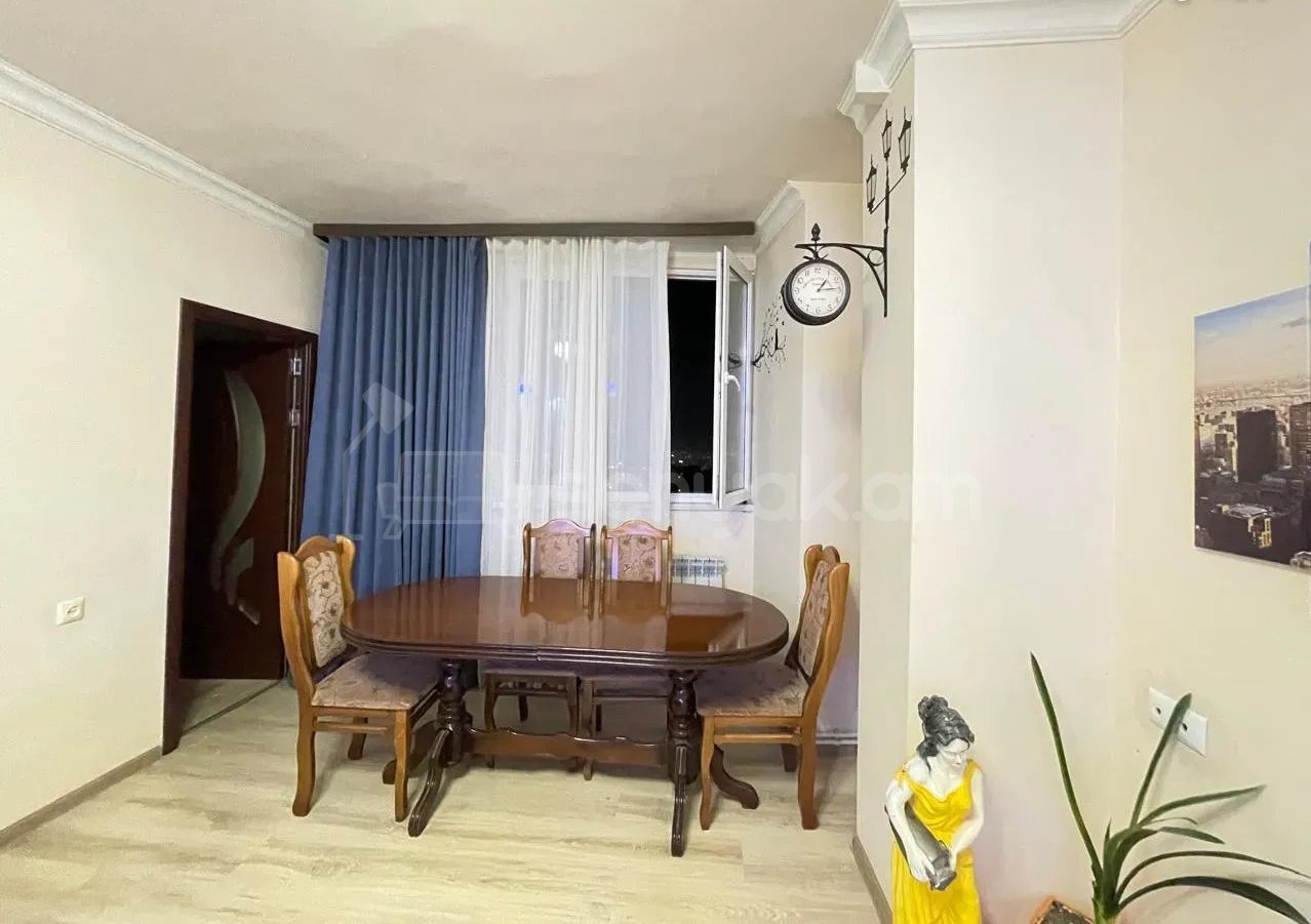 4 Սենյականոց Բնակարան, 95քմ, 10/16 հարկ, Կապիտալ Վերանորոգված