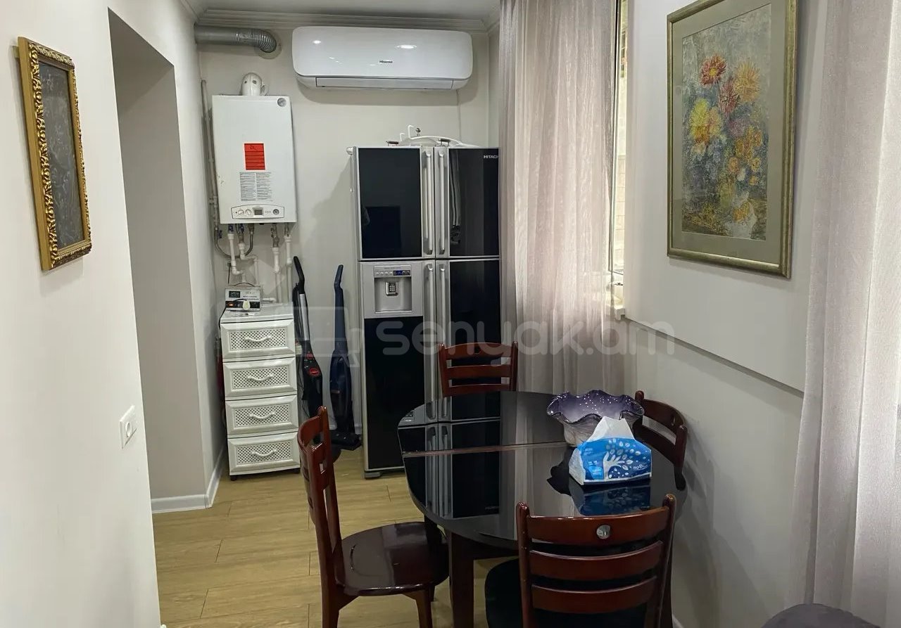 3 Սենյականոց Բնակարան, 85քմ, 3/9 հարկ, Կապիտալ Վերանորոգված