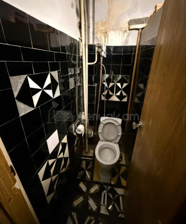 3 Սենյականոց Բնակարան Քարե Շենքում, 79քմ, 2/5 հարկ, Պետական Վիճակում