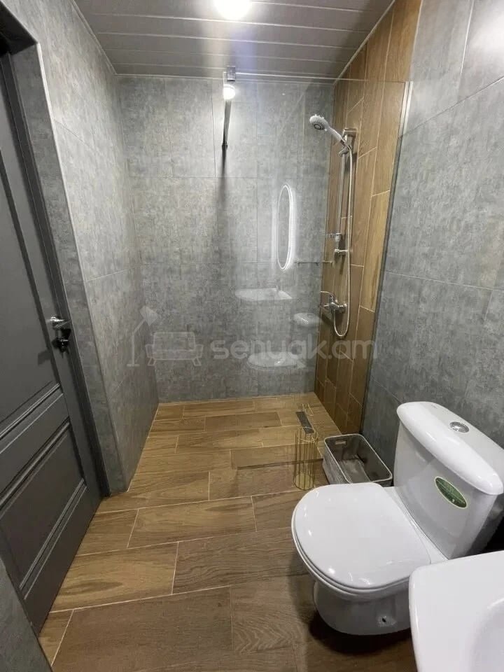 2 Սենյականոց Բնակարան Քարե Շենքում, 39քմ, 2/5 հարկ, Կապիտալ Վերանորոգված