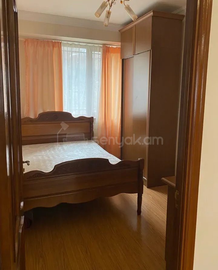 4 Սենյականոց Բնակարան, 98քմ, 2/9 հարկ, Կապիտալ Վերանորոգված