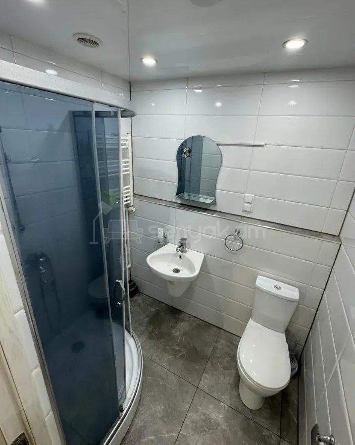 2 Սենյականոց Բնակարան, 41քմ, 7/10 հարկ, Դիզայներական Վերանորոգված