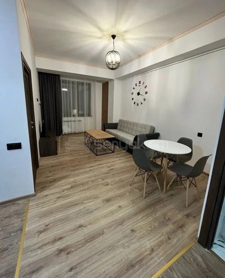 2 Սենյականոց Բնակարան Նորակառույցում, 44քմ, 2/4 հարկ, Կապիտալ Վերանորոգված