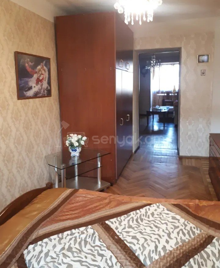 2 Սենյականոց Բնակարան Քարե Շենքում, 56քմ, 4/4 հարկ, Կապիտալ Վերանորոգված, Կահավորված, Արևկող