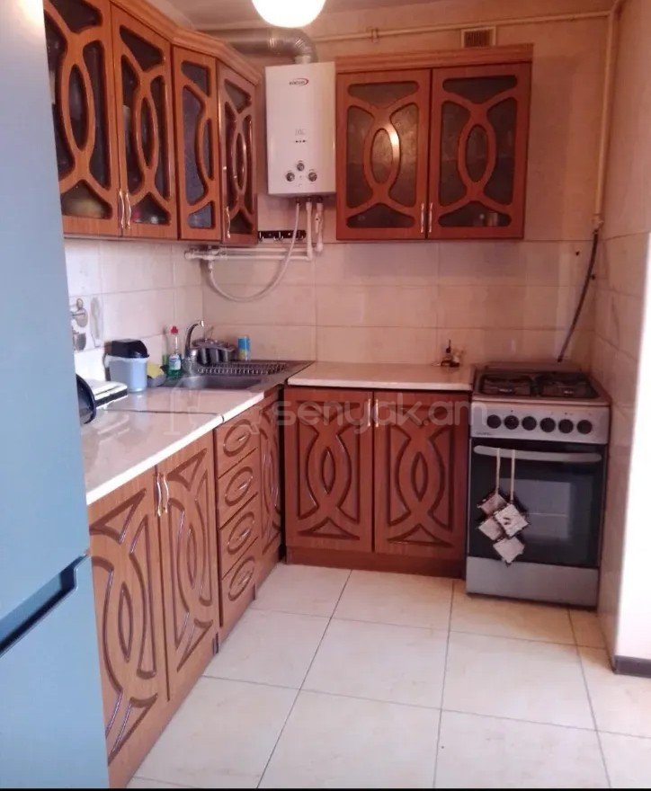 2 Սենյականոց Բնակարան Քարե Շենքում, 56քմ, 4/4 հարկ, Կապիտալ Վերանորոգված, Կահավորված, Արևկող