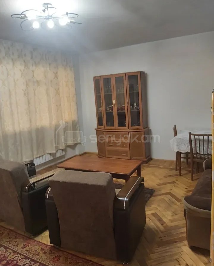 1 Սենյականոց Բնակարան Քարե Շենքում, 50քմ, 9/9 հարկ, Կապիտալ Վերանորոգված, Կահավորված