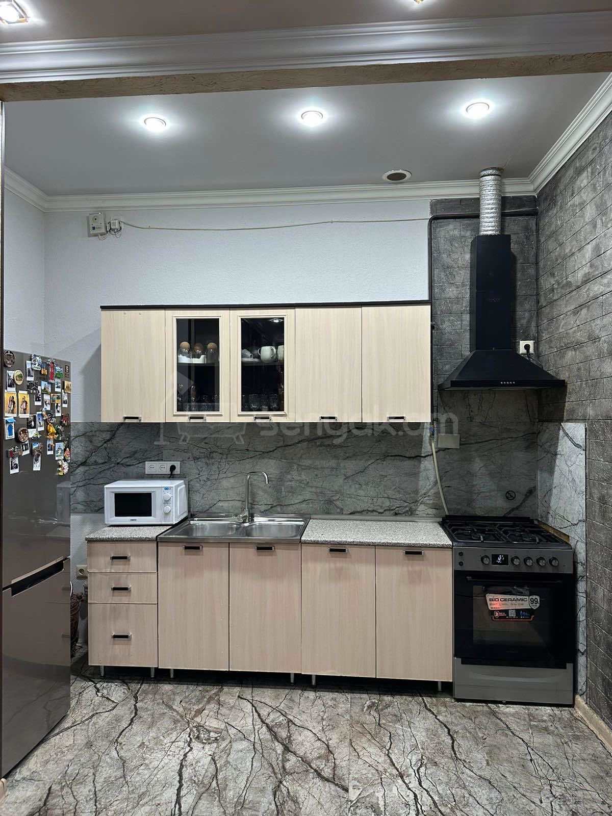 3 Սենյականոց Բնակարան Նորակառույց Քարե Շենքում, 67քմ, 1/1 հարկ, Կապիտալ Վերանորոգված