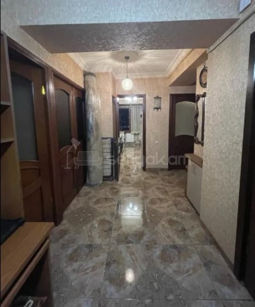 4 Սենյականոց Բնակարան, 88քմ, 3/16 հարկ, Կապիտալ Վերանորոգված