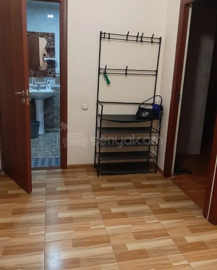 2 Սենյականոց Բնակարան Նորակառույց Քարե Շենքում, 50քմ, 7/8 հարկ, Դիզայներական Վերանորոգված, Կահավորված