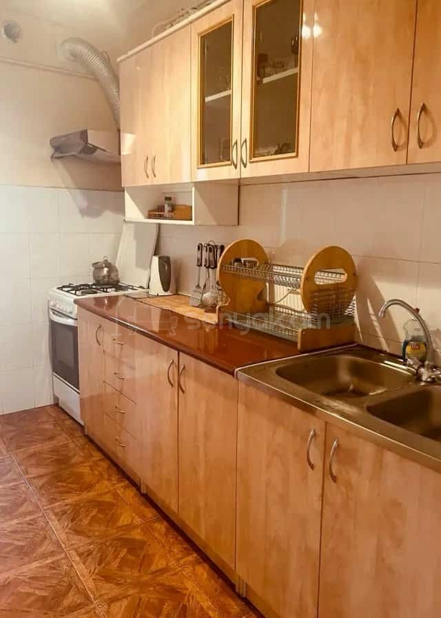 2 Սենյականոց Բնակարան Քարե Շենքում, 67քմ, 2/5 հարկ, Նորմալ Վիճակում