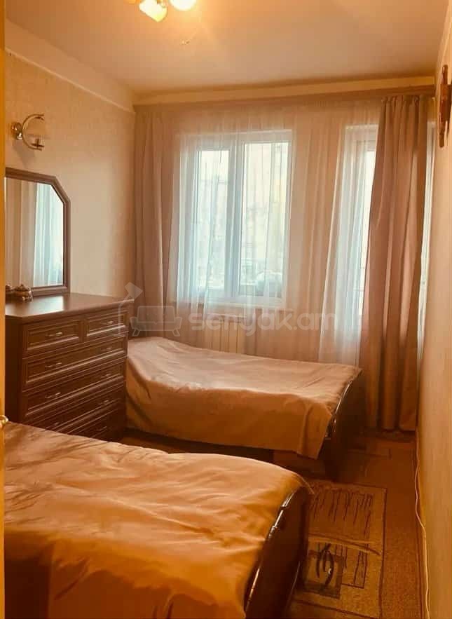 2 Սենյականոց Բնակարան Քարե Շենքում, 67քմ, 2/5 հարկ, Նորմալ Վիճակում