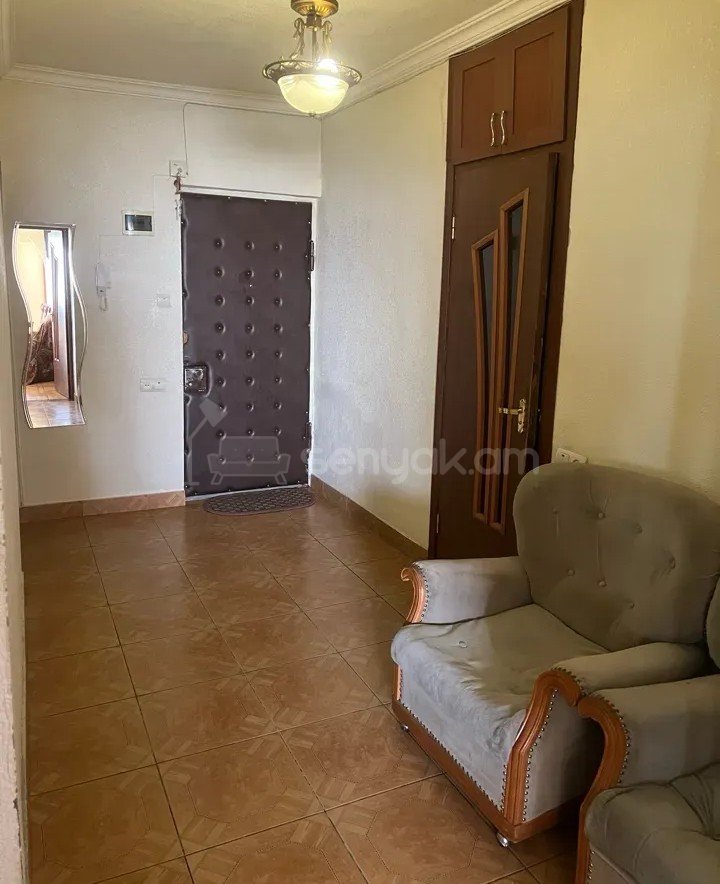 2 Սենյականոց Բնակարան, 72քմ, 4/13 հարկ, Կապիտալ Վերանորոգված, Կահավորված, Արևկող