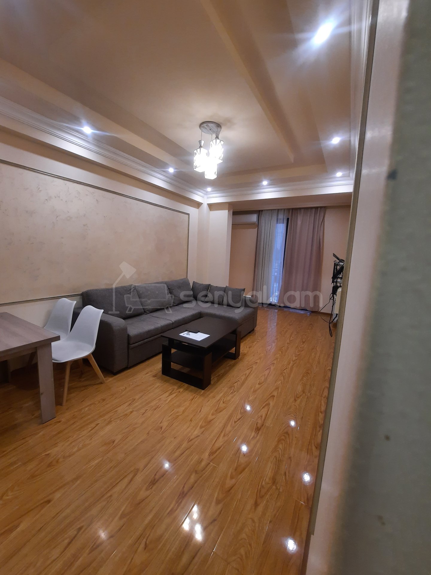 2 Սենյականոց Բնակարան Նորակառույցում, 60քմ, 3/15 հարկ, Դիզայներական Վերանորոգված