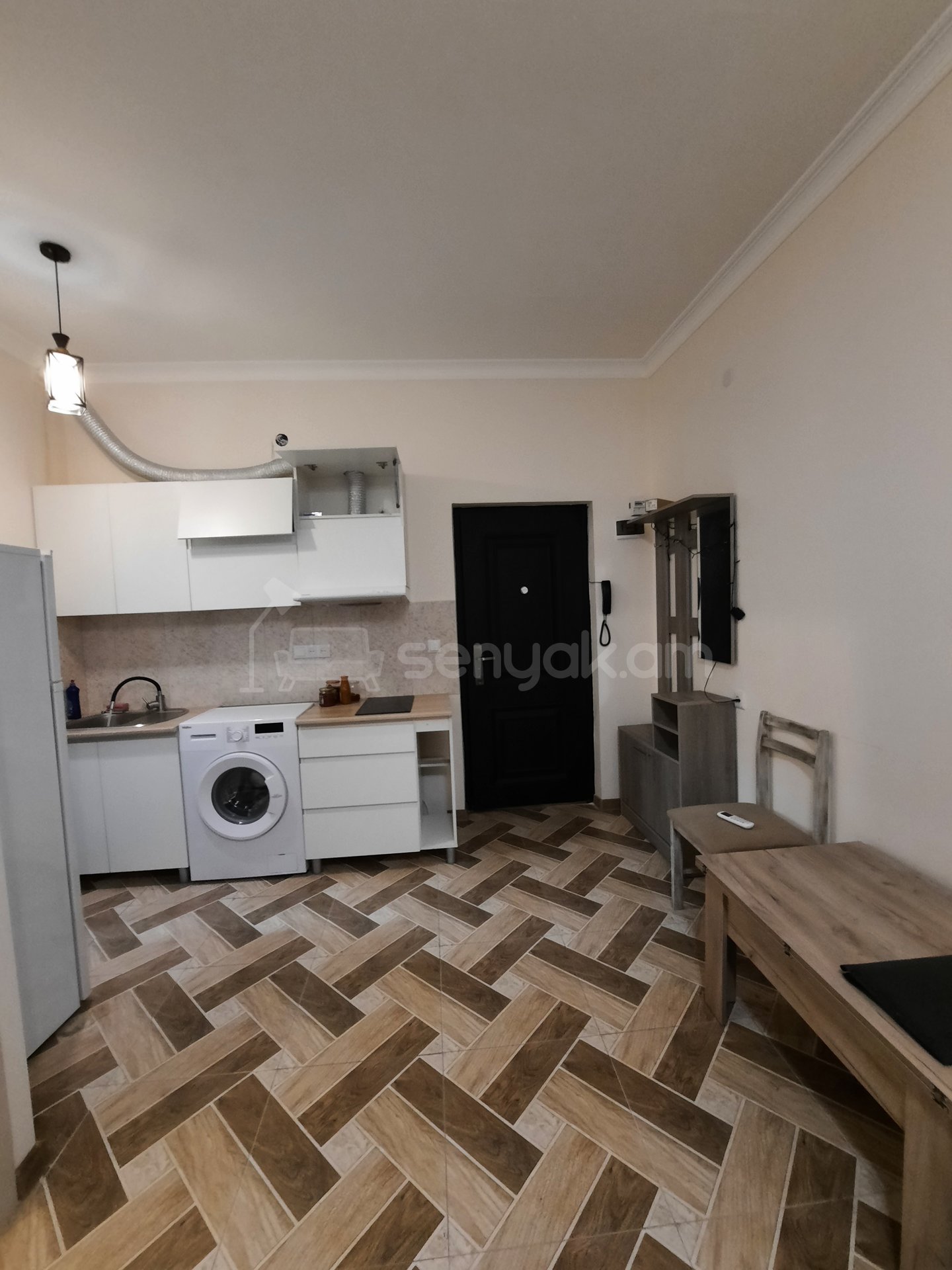 2 Սենյականոց Բնակարան, 48քմ, 2/9 հարկ, Կապիտալ Վերանորոգված