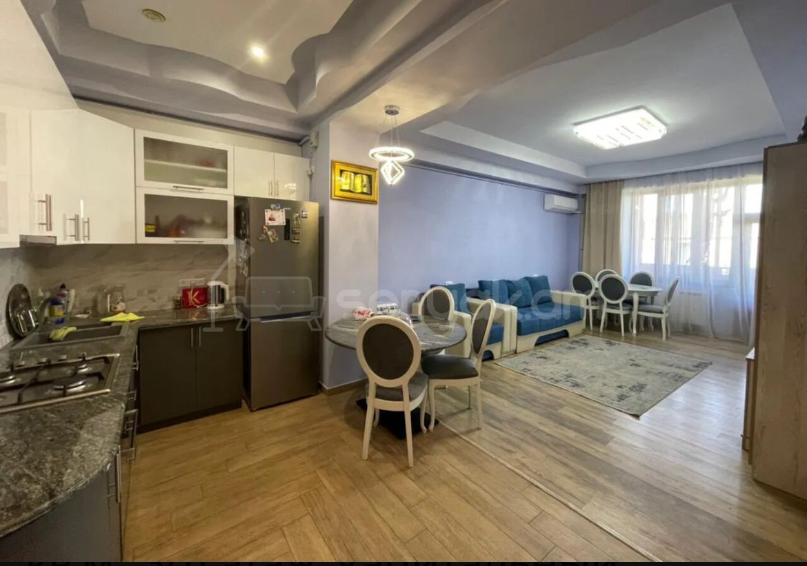 3 Սենյականոց Բնակարան Նորակառույցում, 77քմ, 3/11 հարկ, Դիզայներական Վերանորոգված, Կահավորված, Արևկող