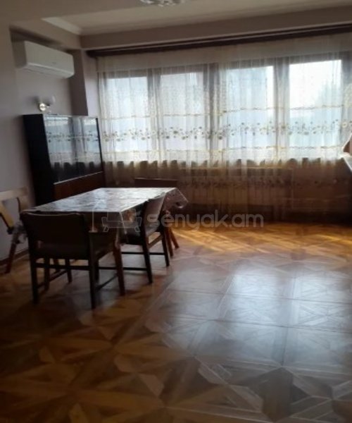 3 Սենյականոց Բնակարան Քարե Շենքում, 70քմ, 4/4 հարկ, Կապիտալ Վերանորոգված, Կահավորված, Արևկող