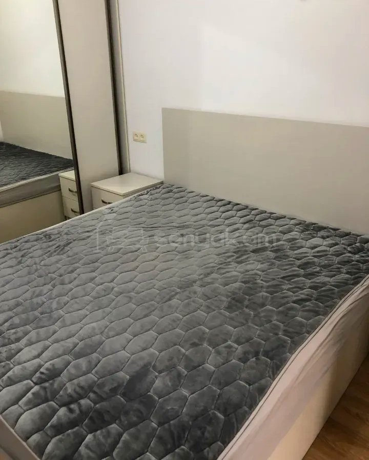 3 Սենյականոց Բնակարան Քարե Շենքում, 75քմ, 3/7 հարկ, Կապիտալ Վերանորոգված, Կահավորված