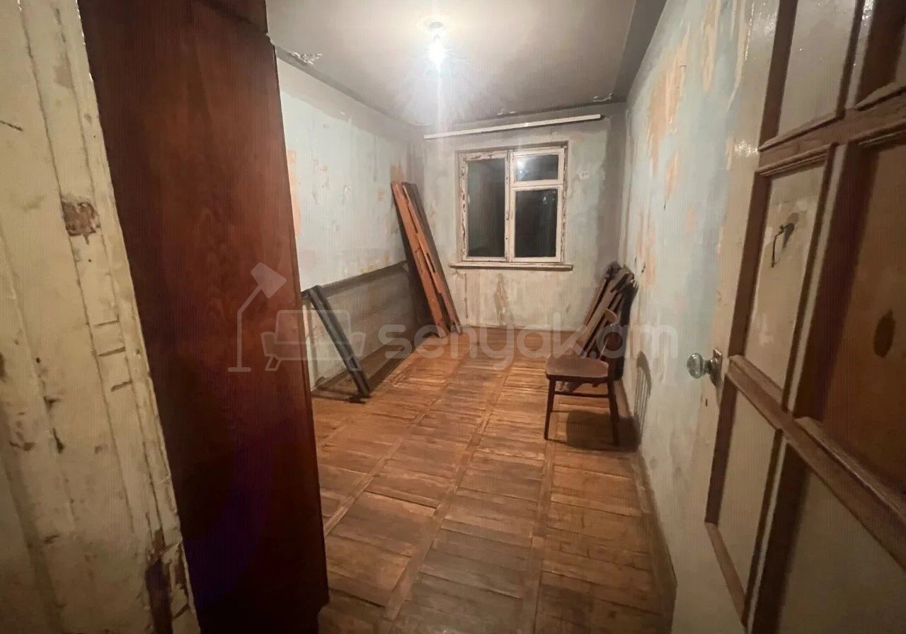 2 Սենյականոց Բնակարան, 50քմ, 3/5 հարկ, Պետական Վիճակում