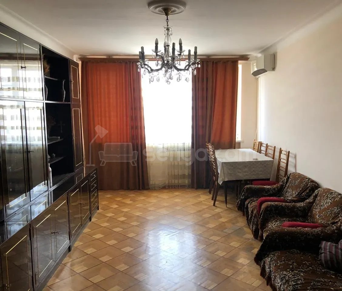 4 Սենյականոց Բնակարան Քարե Շենքում, 100քմ, 9/9 հարկ, Կապիտալ Վերանորոգված, Կահավորված