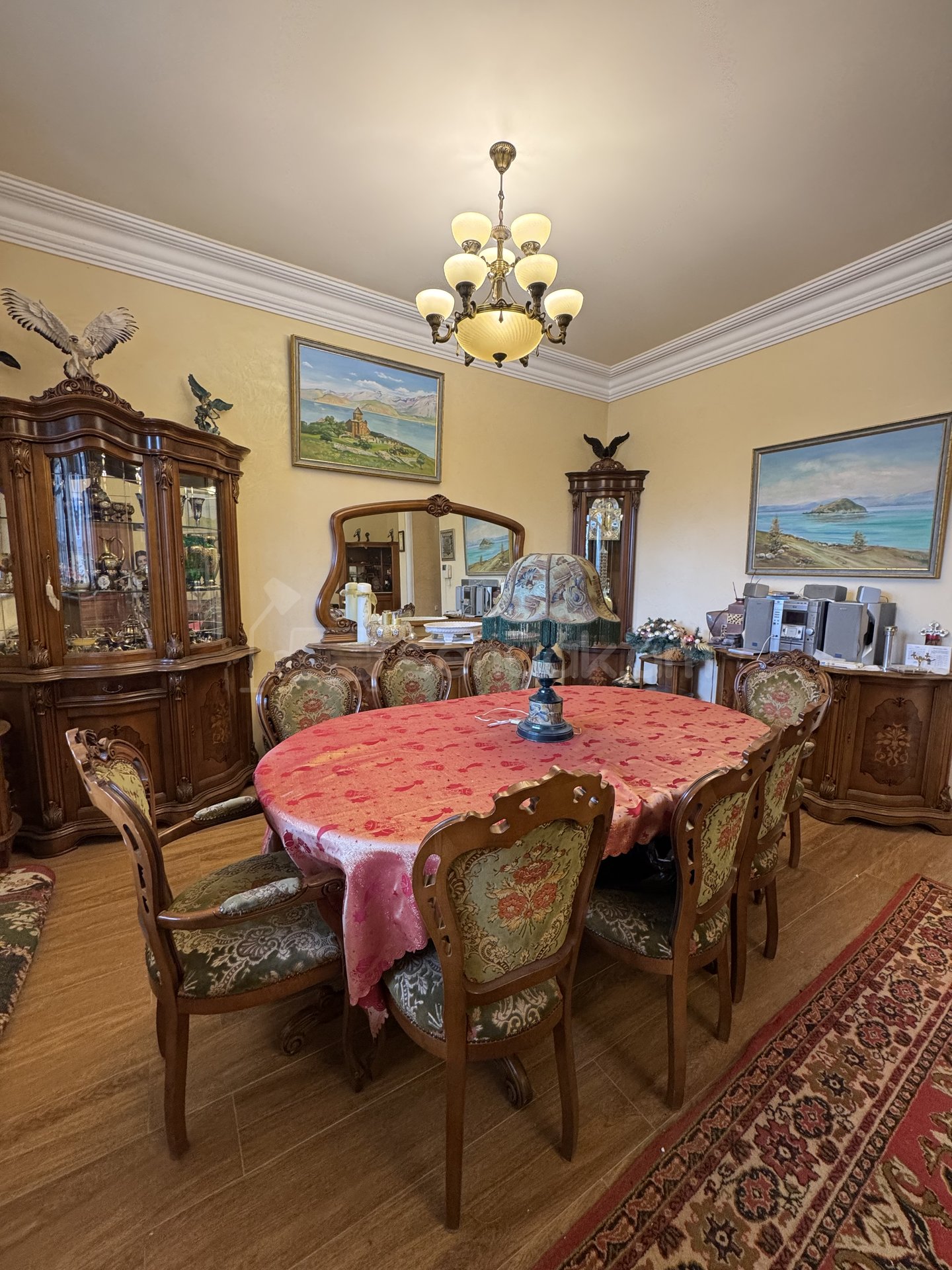 5 Սենյականոց Ամառանոց, 391քմ, Լողավազանով, Ավտոտնակով