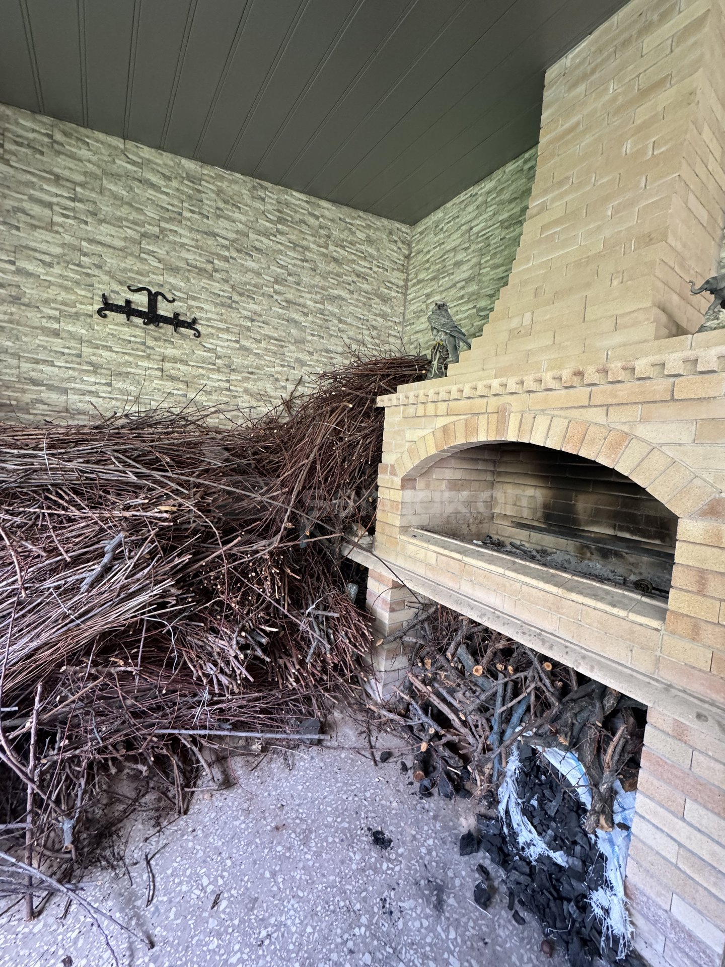 5 Սենյականոց Ամառանոց, 391քմ, Լողավազանով, Ավտոտնակով