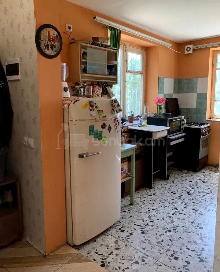 3 Սենյականոց Սեփական Տուն, 120քմ, Կոսմետիկ Վերանորոգված, Ավտոտնակով