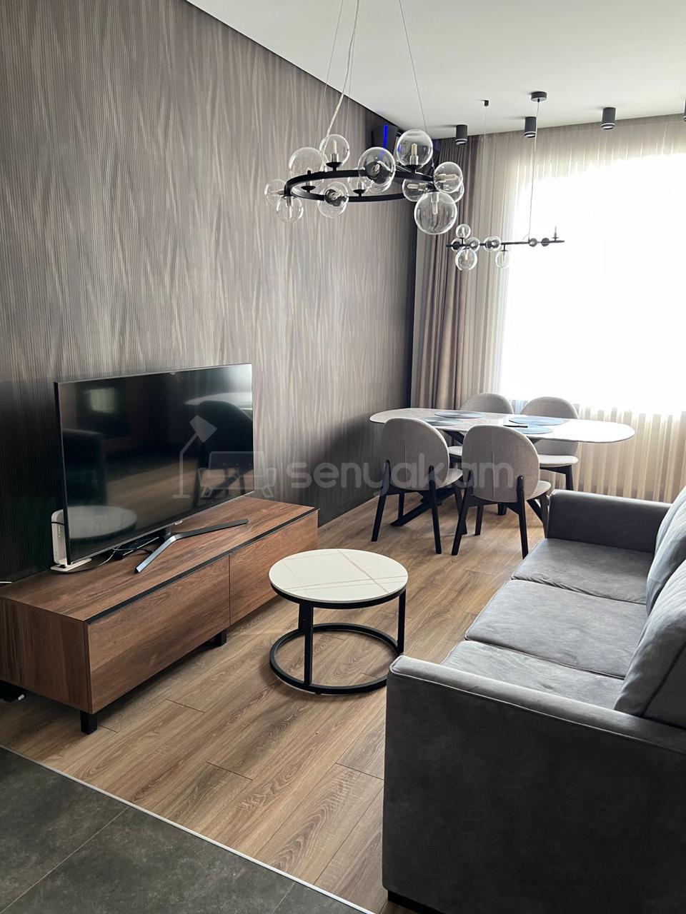 2 Սենյականոց Բնակարան Քարե Շենքում, 45քմ, 4/4 հարկ, Դիզայներական Վերանորոգված, Կահավորված, Արևկող