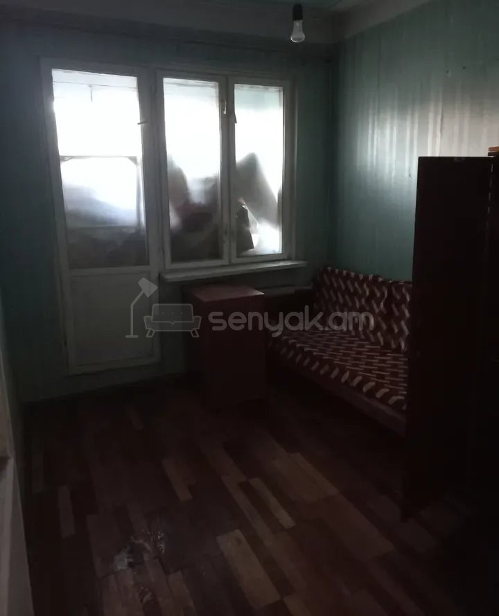 3 Սենյականոց Բնակարան, 73քմ, 9/9 հարկ, Նորմալ Վիճակում