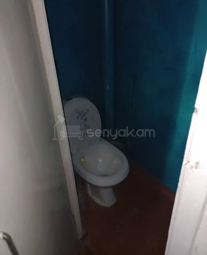 3 Սենյականոց Բնակարան, 73քմ, 9/9 հարկ, Նորմալ Վիճակում