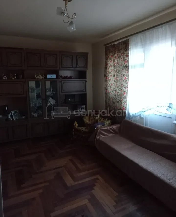 3 Սենյականոց Բնակարան, 73քմ, 9/9 հարկ, Նորմալ Վիճակում